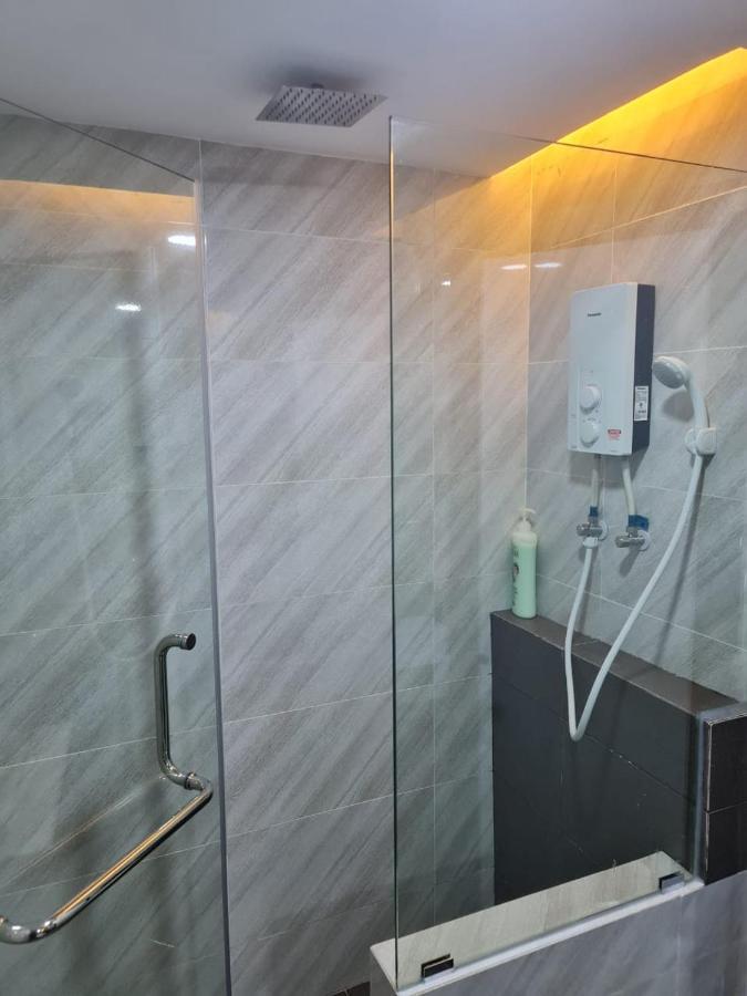 Sri Sayang Home Stay George Town Dış mekan fotoğraf